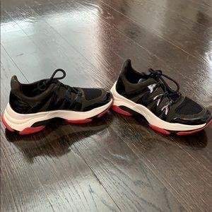 STEVE MADDEN Maximus Sneaker Camo/Black/Red/White